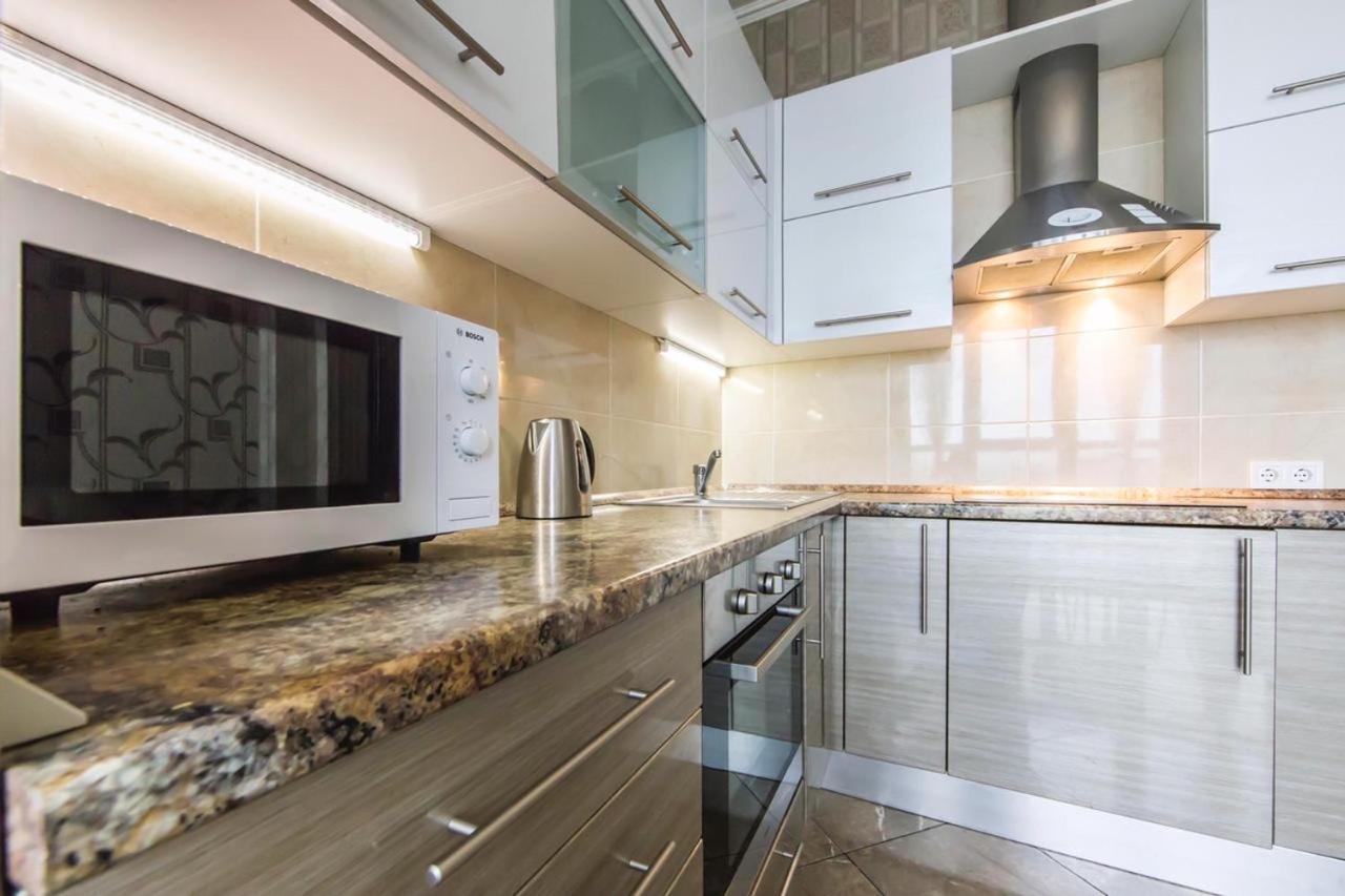 Rent-Kiev 2 Min Metro Chernihivska Lux Exterior foto