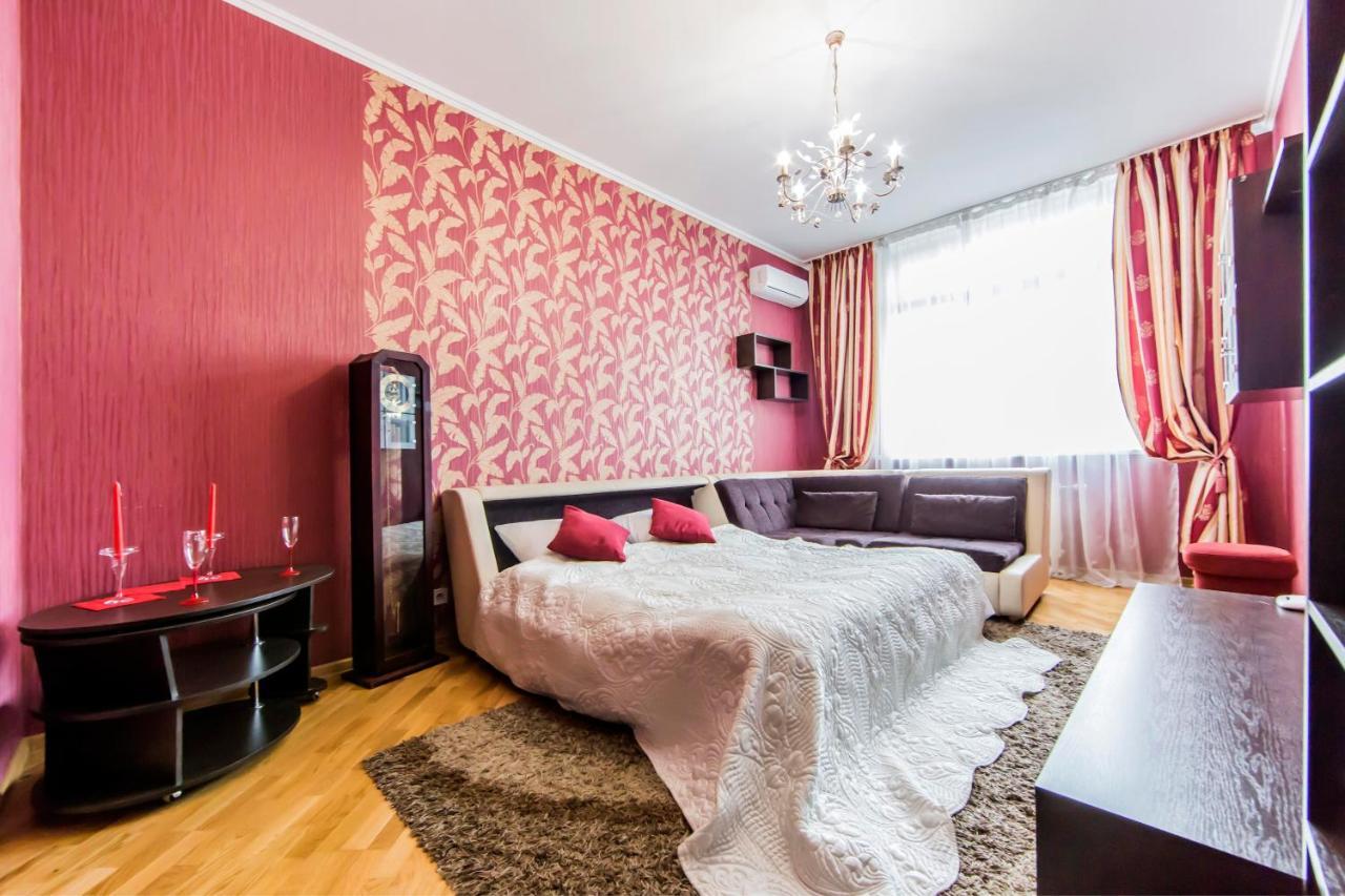 Rent-Kiev 2 Min Metro Chernihivska Lux Exterior foto
